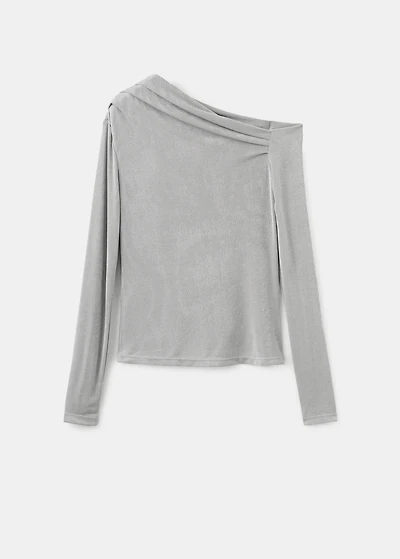 Asymmetrical long-sleeved t-shirt