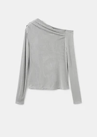 Asymmetrical long-sleeved t-shirt