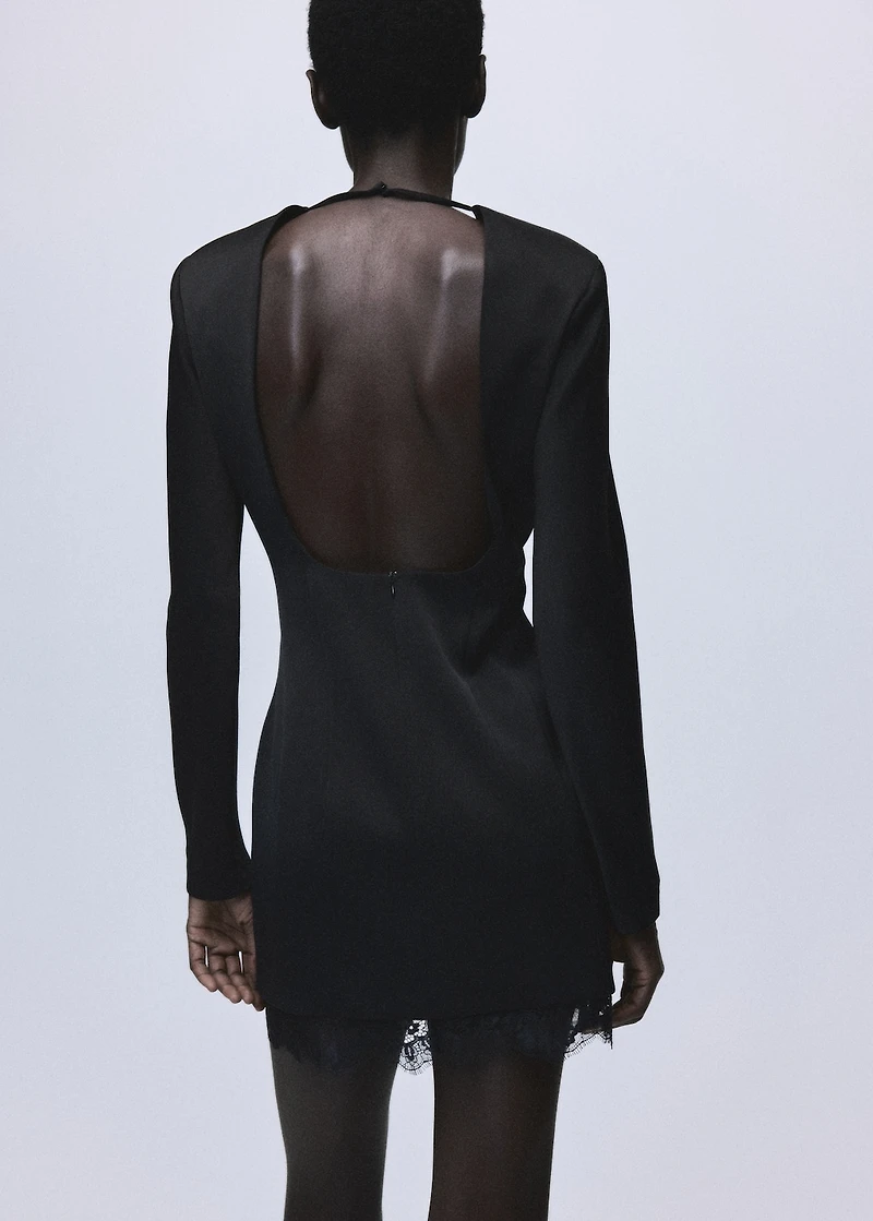 Open-back dress with lace trim hem