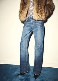 Low-rise flared jeans