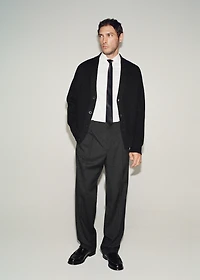 Relaxed-fit pleated pants