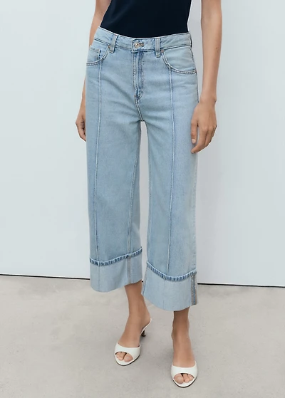 Wide-leg cropped jeans with rolled-up hem