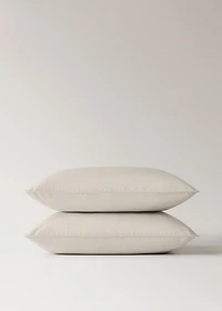 Two 500-thread count cotton percale pillowcases with rounded piping detail 60x60 cm