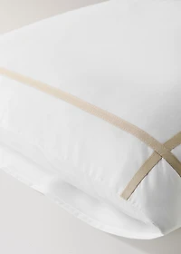 Two 200-thread count percale cotton pillowcases 60x60 cm