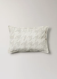 Houndstooth-print cushion cover