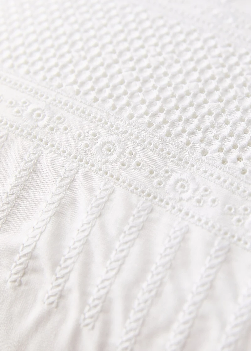 Children's cotton cushion cover with embroidered details 20x30 cm