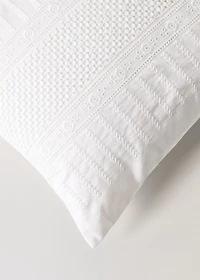 Children's cotton cushion cover with embroidered details 20x30 cm