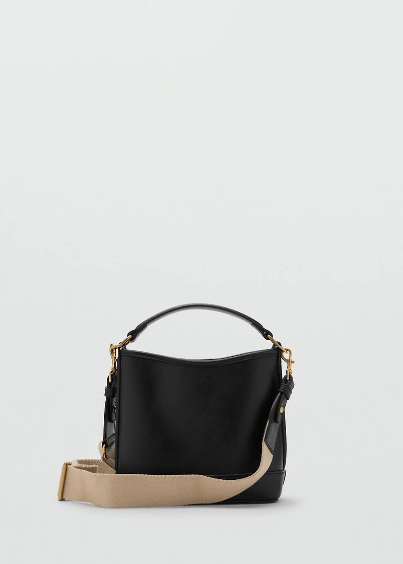 Small bucket bag