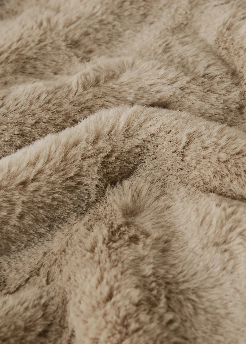 double-faced faux-fur blanket
