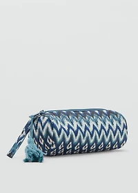 Case with ethnic print