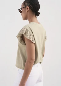 Short-sleeved t-shirt with ruffled eyelet embroidery detail