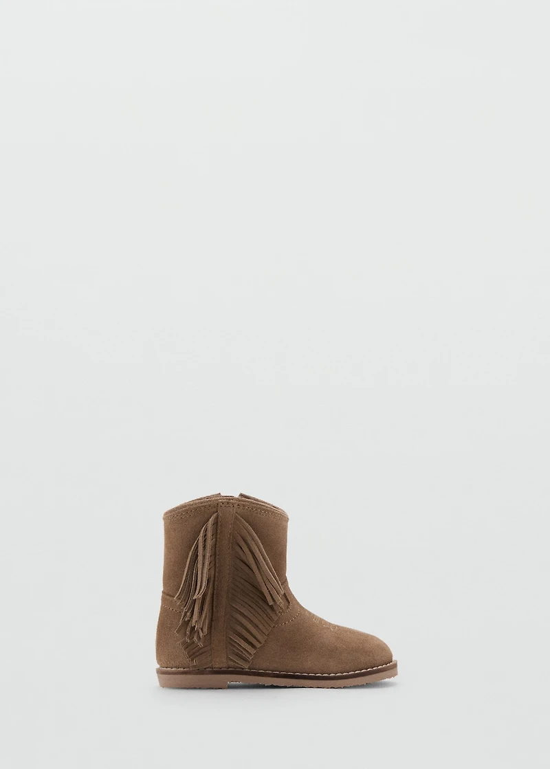 Fringed leather boots