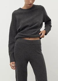 Straight knitted pants