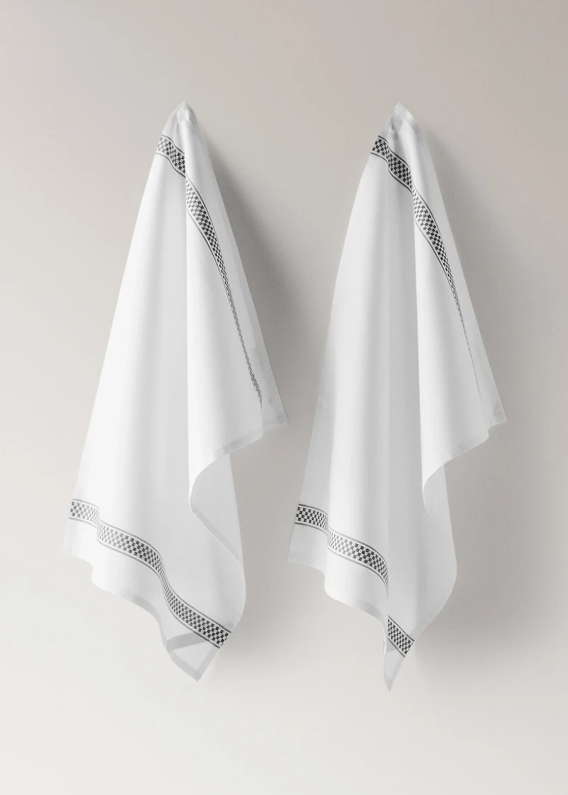 Cotton kitchen towels with details