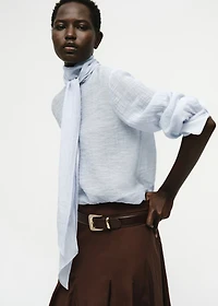 Textured blouse with foulard