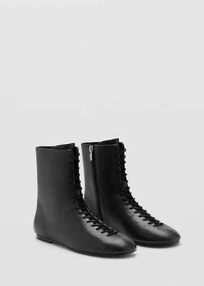 Lace-up leather ankle boots