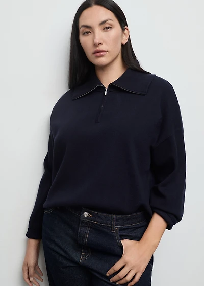 Knitted sweater with zip collar