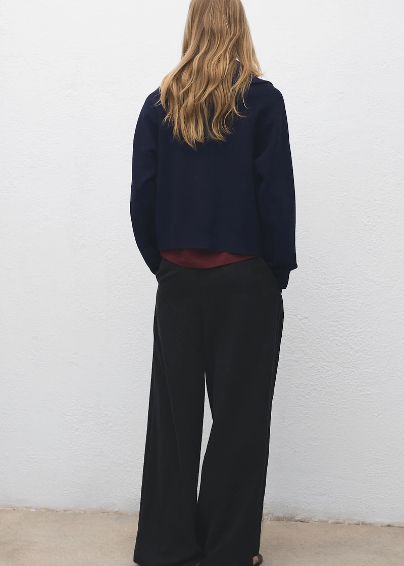 Knitted sweater with zip collar