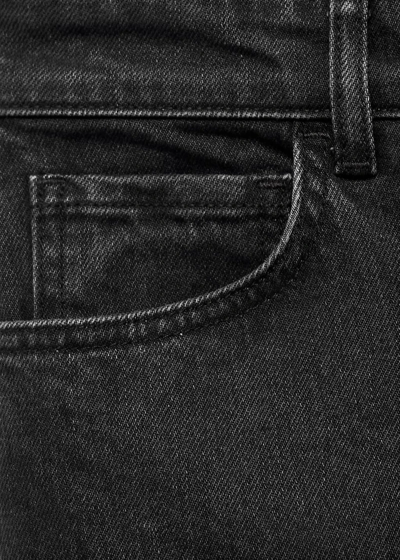 Slim-fit high-waist jeans