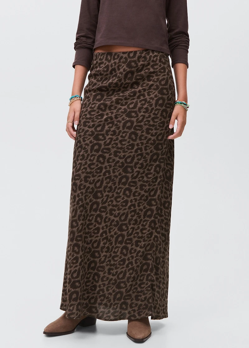 Long leopard-print skirt