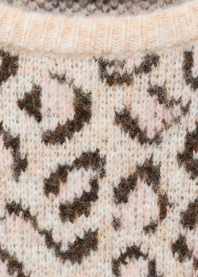 Leopard-print knitted sweater