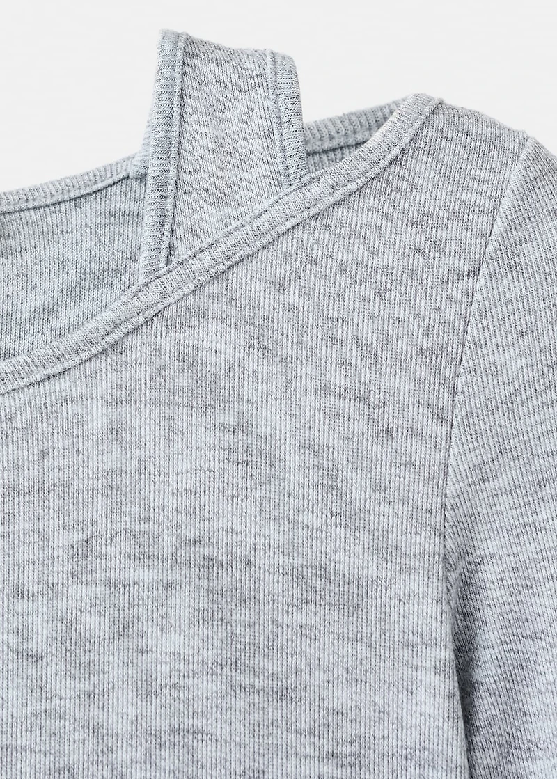 Long dress with cut-out