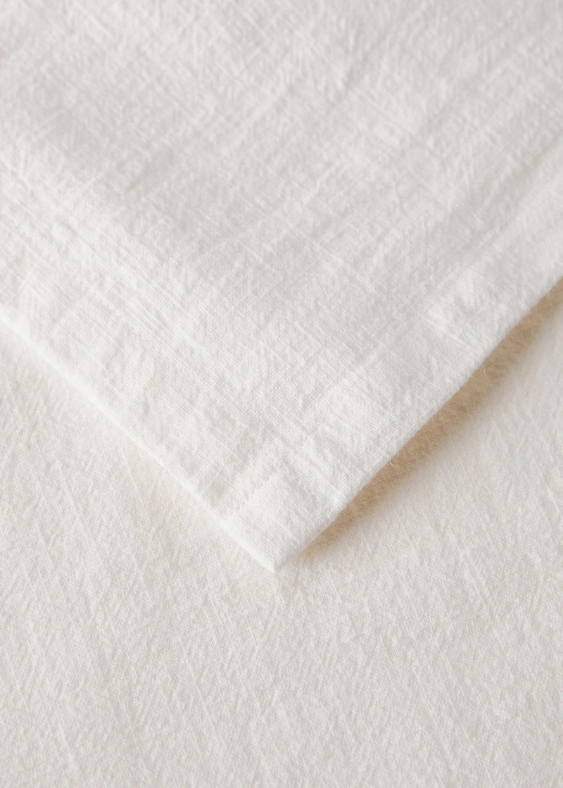 Ramie cotton tablecloth with embroidered details for 2 to 4 diners