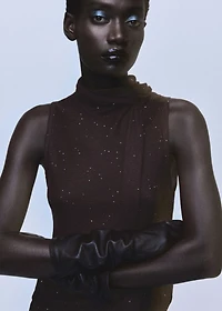 Shiny top with foulard