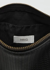 Braided-effect clutch