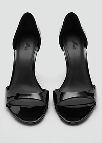 Heel leather sandals