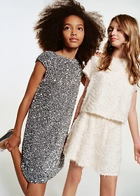 Short dress with sequins