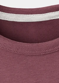 Decorative patches T-shirt