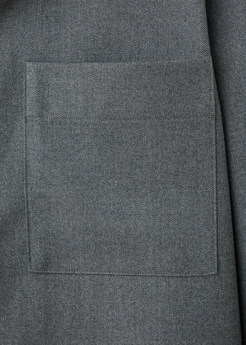 Fluid overshirt with pockets