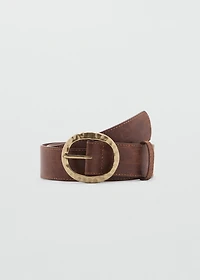 Textured belt with round buckle