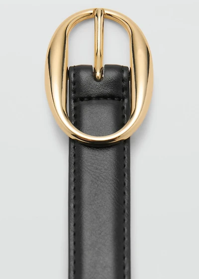 Oval buckle belt