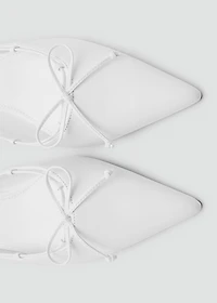 Kitten shoes with bow detail