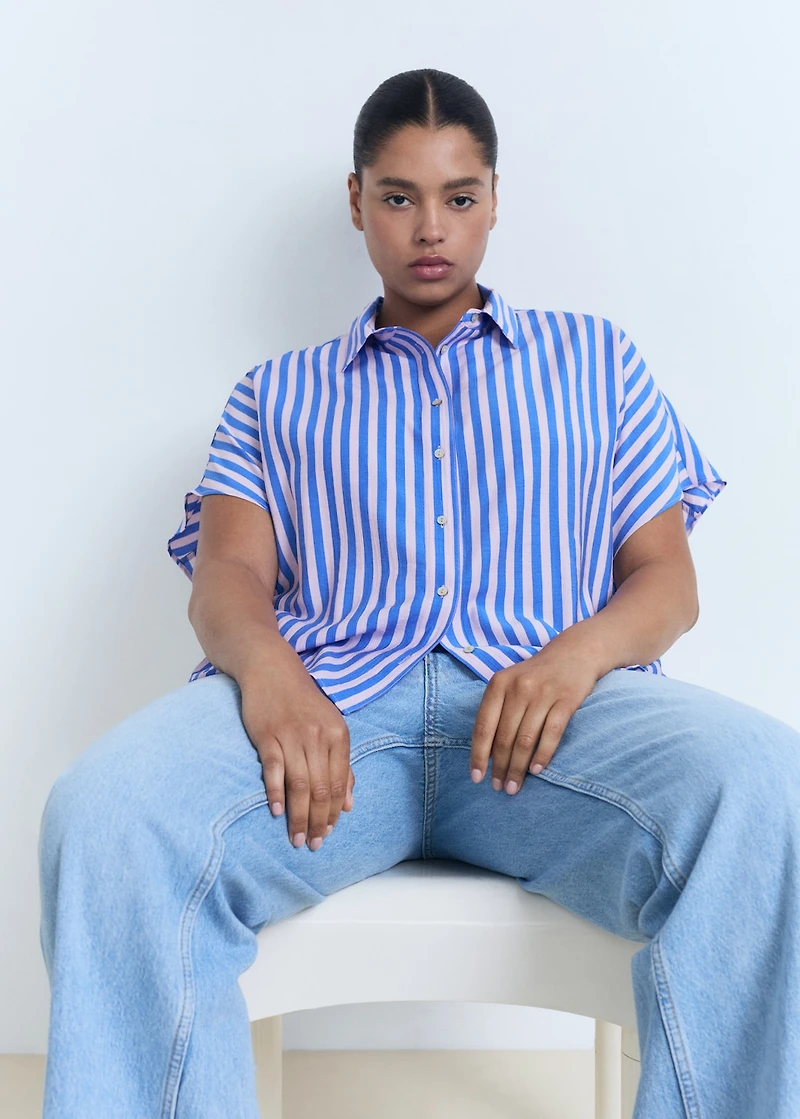 Short sleeve striped shirt