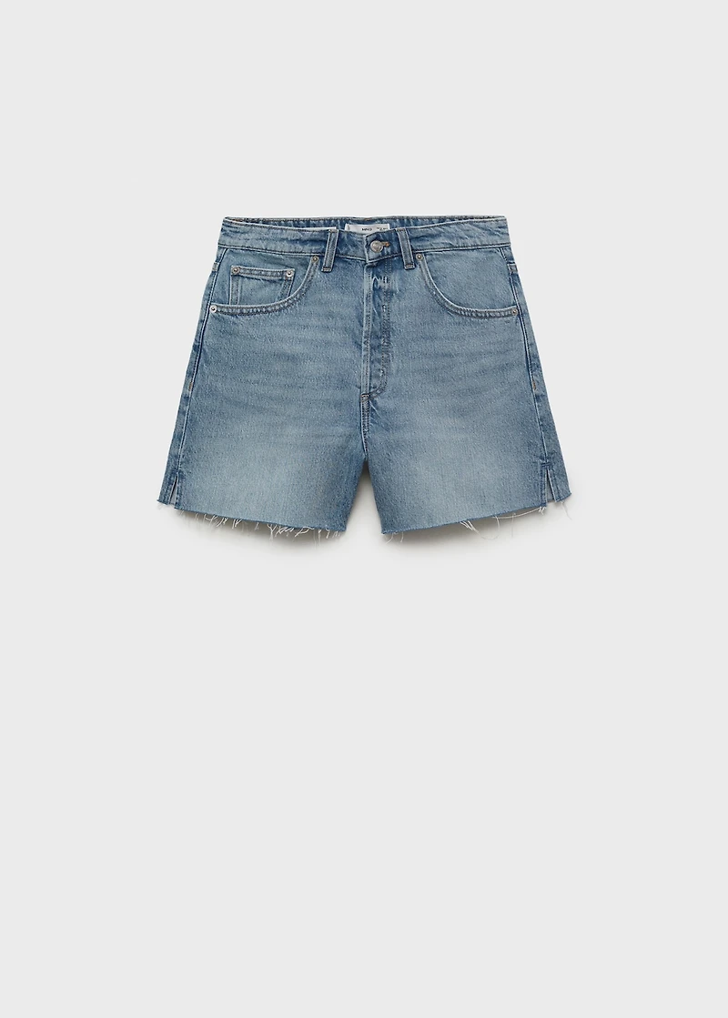 Denim shorts with frayed hem