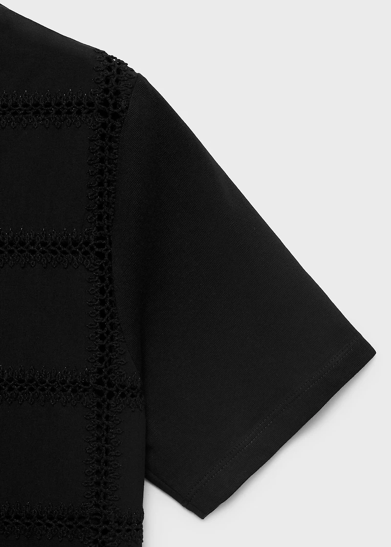 Embroidered detail T-shirt