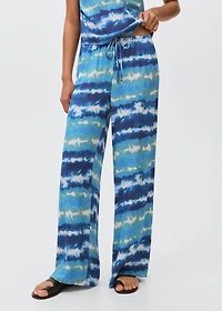 Pants with tie-dye print