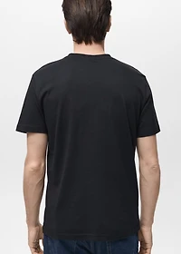 V-neck T-shirt