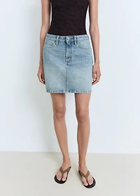 Short denim skirt