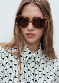 Geometric print shirt