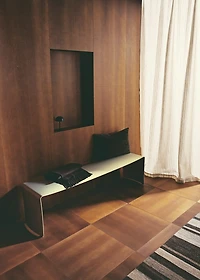 Wool-blend blanket with fringes