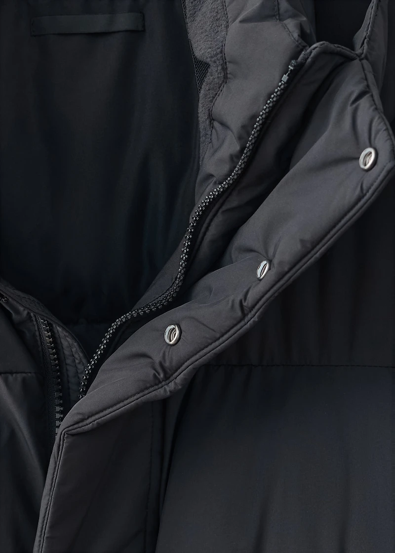 Long padded water-repellent anorak
