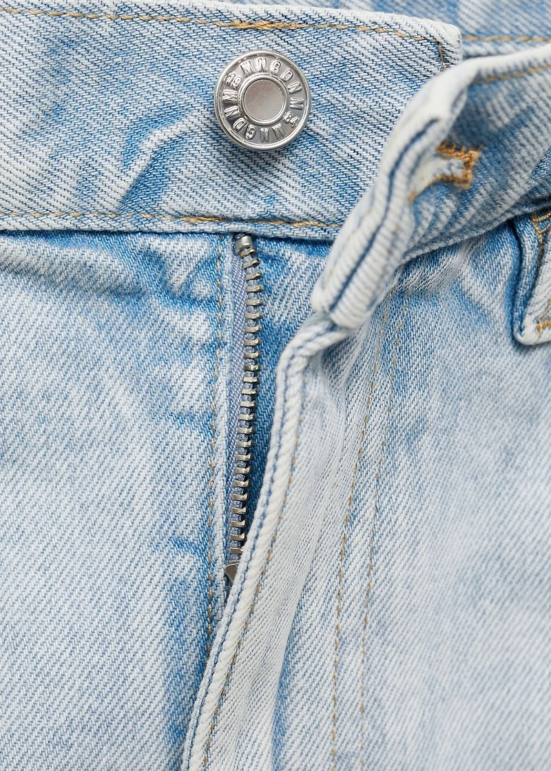 Denim skirt with frayed hem