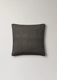 Houndstooth cushion cover with trim