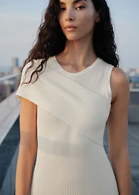 Ribbed dress with asymmetrical sleeves