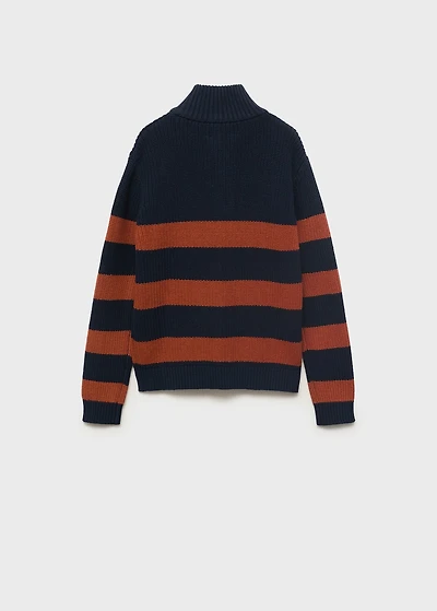 Knitted sweater with perkins neck