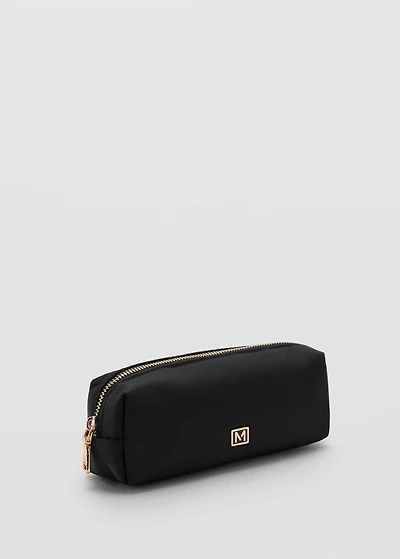 Nylon case with zip